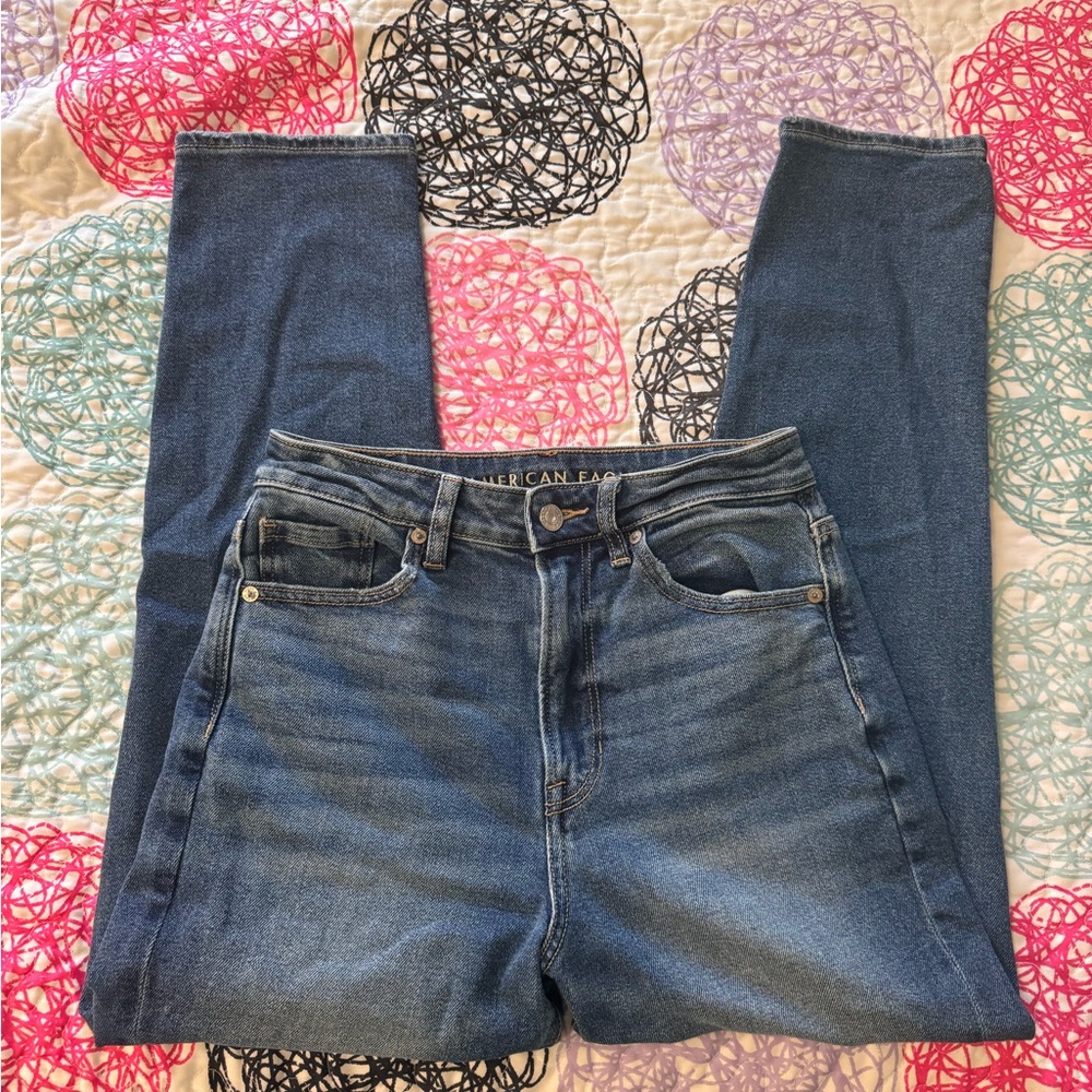 American Eagle Mom Jean